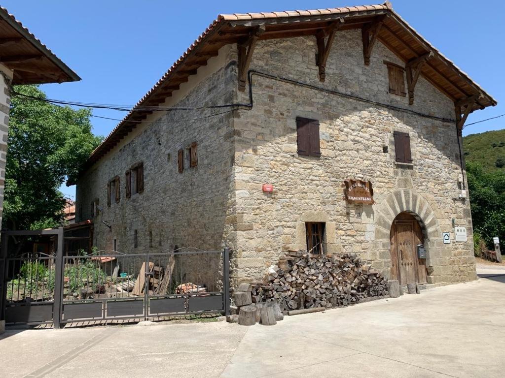 Casa Rural Ardantzena Ardaiz Exterior foto